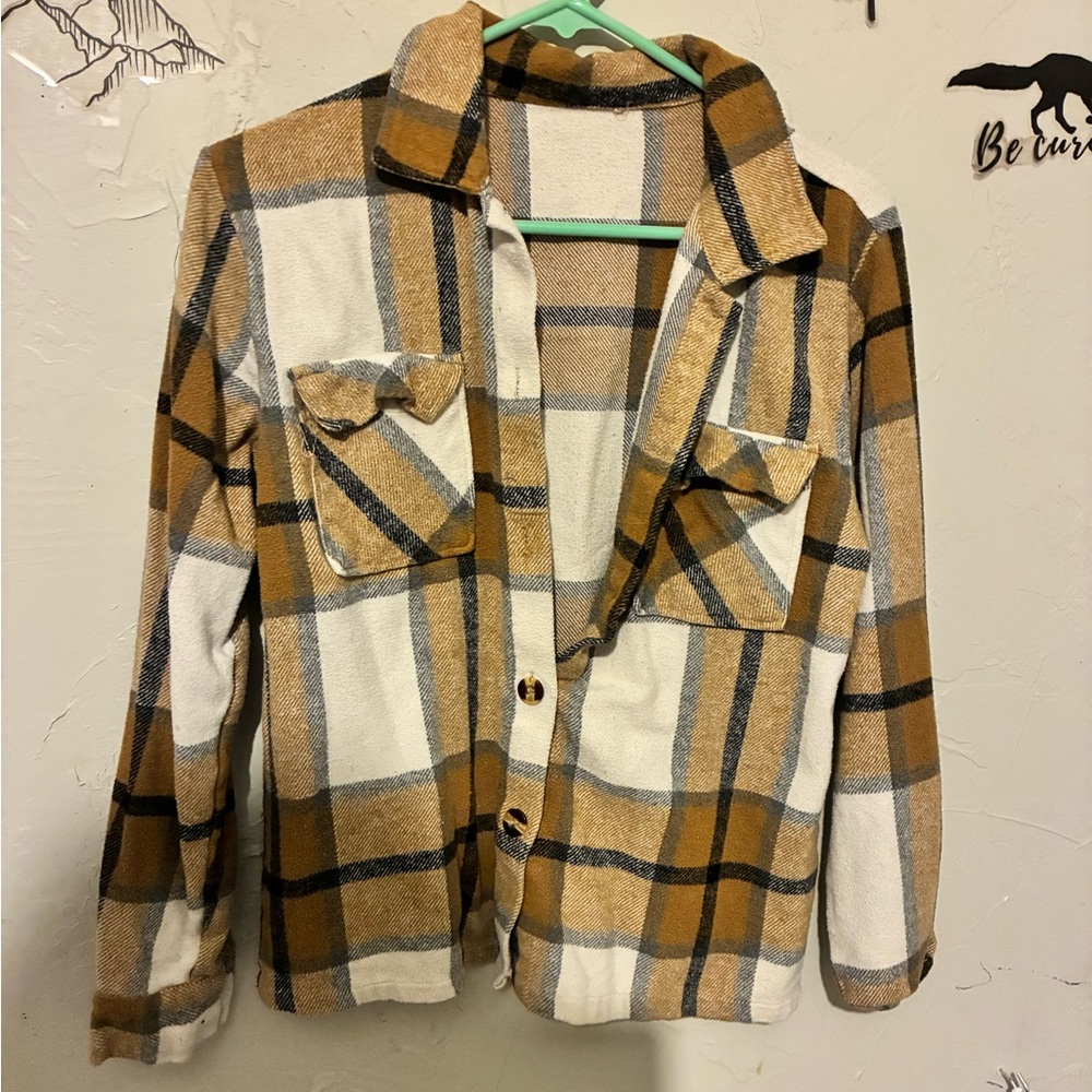 Plaid Button-Up Shirt in mustard and White